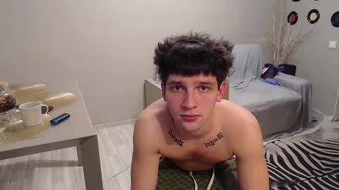 Teddy online show from October 12, 2025, 7:13 pm