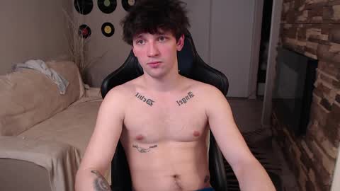 Teddy online show from April 8, 2026, 7:47 pm