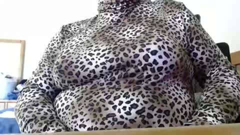 TedLassie....call me Teddie online show from December 8, 2024, 7:43 pm