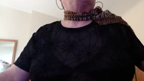 TedLassie....call me Teddie online show from December 16, 2025, 11:32 pm