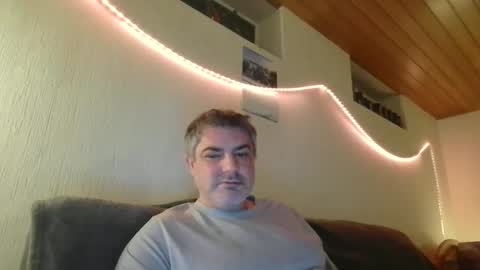 Peter online show from February 1, 2025, 10:23 pm