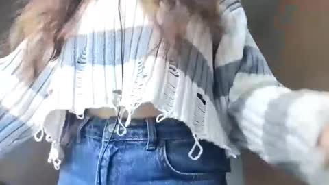 Kimi online show from October 31, 2025, 8:59 am