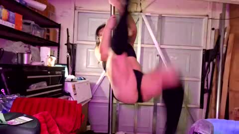 Snapshot of teheepyhalfling chatting on January 16, 2025, 11:37 am Narice online show from January 16, 2025, 11:37 am