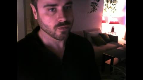 Snapshot of tehvillain chatting on February 11, 2026, 10:04 pm tehvillain online show from February 11, 2026, 10:04 pm