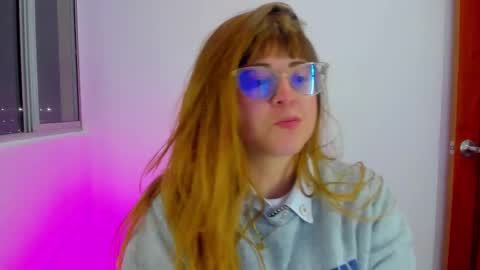 Snapshot of tekila__ chatting on November 30, 2025, 2:04 am tekila__ online show from November 30, 2025, 2:04 am