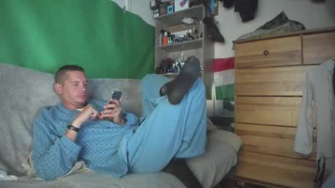 Virg Lszl online show from September 25, 2025, 7:06 pm