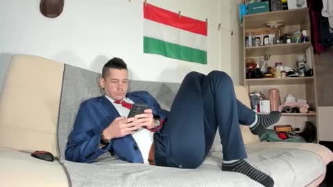 Snapshot of telepaticman chatting on January 19, 2026, 11:03 am Virg Lszl online show from January 19, 2026, 11:03 am