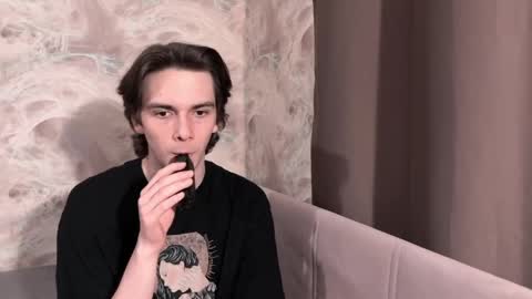 Tema online show from April 13, 2026, 8:03 pm