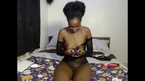 tempting_vibe online show from April 14, 2026, 4:02 pm