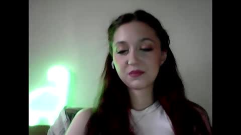 temptingvision online show from February 9, 2025, 12:41 pm