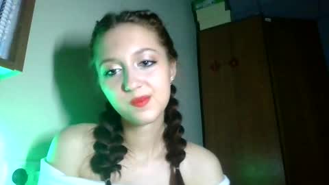 temptingvision online show from March 7, 2025, 4:00 pm