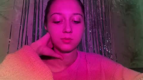 temptingvision online show from December 16, 2025, 3:06 pm