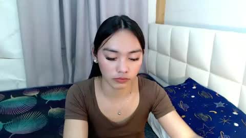 Snapshot of temptmebabyx chatting on July 6, 2026, 3:03 pm YOGIRL MAXINE online show from July 6, 2026, 3:03 pm