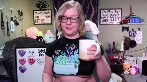 Pixie and Tentacle Overlord online show from February 19, 2025, 8:10 pm