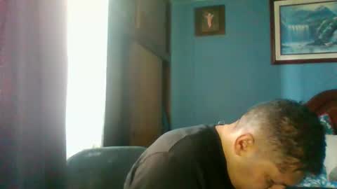 Snapshot of tender_eldelatienda chatting on December 17, 2025, 2:34 pm Fabio Canavaro online show from December 17, 2025, 2:34 pm