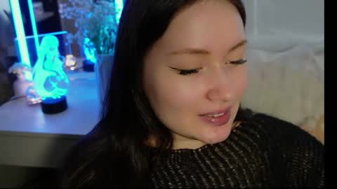 Snapshot of tendre_amelia chatting on June 9, 2026, 8:26 am tendre_amelia online show from June 9, 2026, 8:26 am