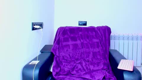 Kira online show from October 1, 2025, 12:27 am