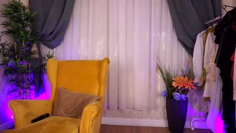 first  AI on cb - Vanya online show from January 29, 2025, 1:49 pm