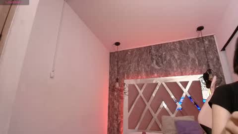 Terra Elowen online show from October 1, 2025, 11:38 am