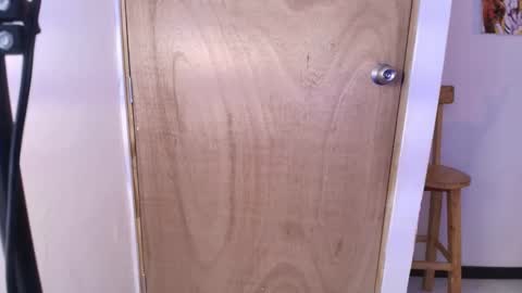 Terra Elowen online show from March 3, 2026, 11:27 am