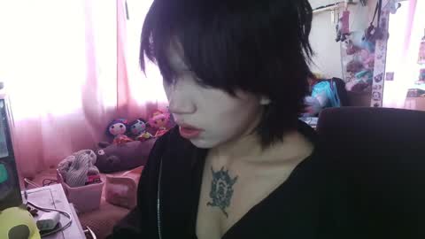 Snapshot of terraelowen chatting on June 3, 2026, 2:33 pm Terra Elowen online show from June 3, 2026, 2:33 pm
