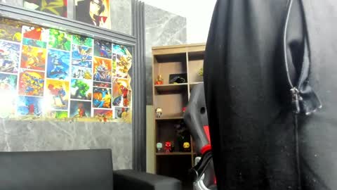 terranze_z online show from February 6, 2025, 10:43 pm