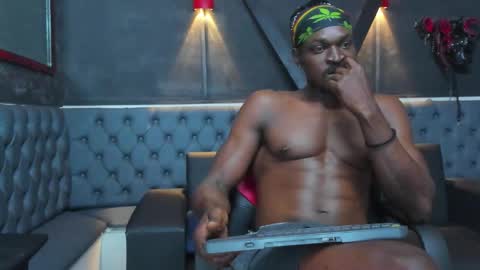 terranze_z online show from March 2, 2026, 8:59 pm