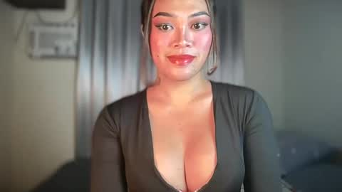 TERRI  the girl will hunt you online show from January 27, 2025, 2:35 pm