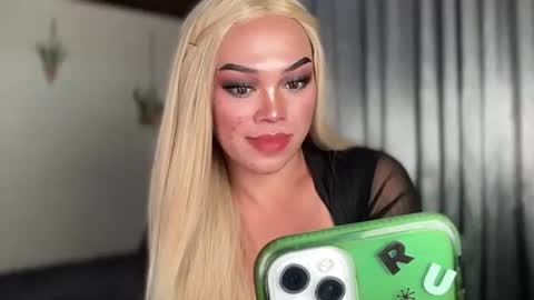 TERRI  the girl will hunt you online show from February 20, 2025, 11:31 am