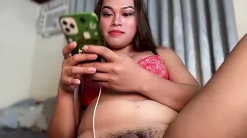 TERRI  the girl will hunt you online show from February 27, 2025, 2:21 pm