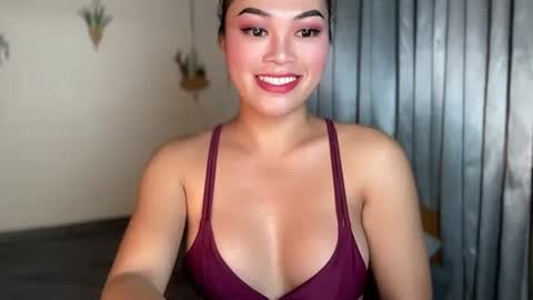 TERRI  the girl will hunt you online show from March 4, 2025, 11:32 pm