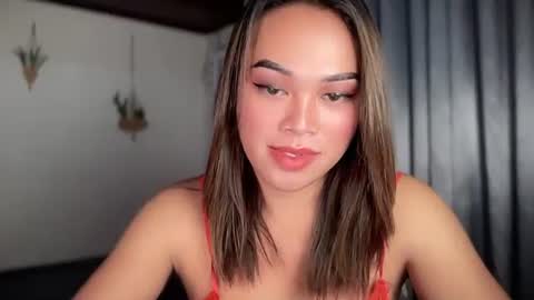 TERRI  the girl will hunt you online show from March 7, 2025, 2:25 am