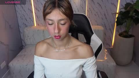 Online 800 to 1400 online show from October 10, 2025, 1:10 pm