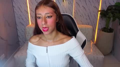 Online 800 to 1400 online show from October 28, 2025, 1:03 pm