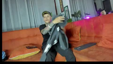 terrycg online show from October 28, 2025, 6:39 am