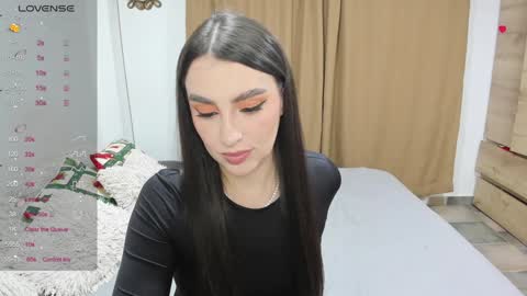 Snapshot of teseo_and_afrodita_ chatting on December 22, 2024, 11:09 pm teseo_and_afrodita_ online show from December 22, 2024, 11:09 pm