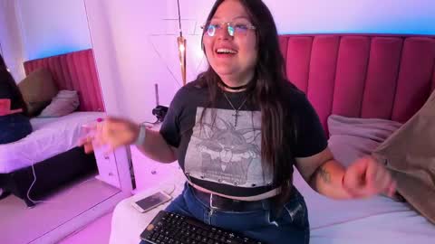 TERESA  online show from April 2, 2026, 8:28 pm