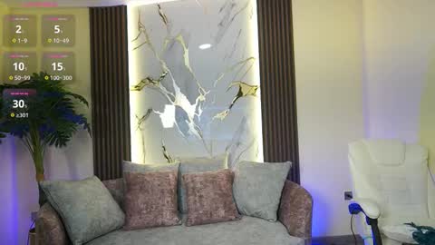 Tessa Fox online show from November 12, 2025, 11:32 am