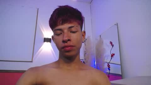 tessachains online show from October 23, 2025, 2:33 am