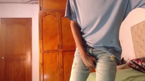 Snapshot of tessachains chatting on February 14, 2026, 3:03 am tessachains online show from February 14, 2026, 3:03 am