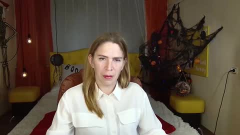 tessadaybreak online show from October 15, 2025, 8:03 am