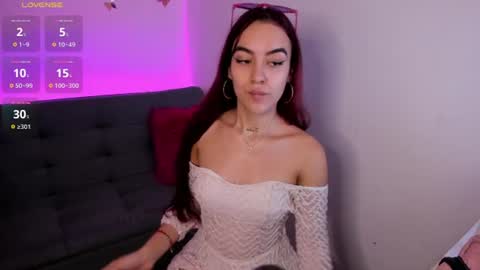 Tessa foxie      online show from June 29, 2026, 12:38 pm