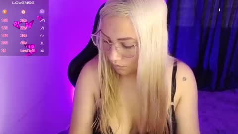 Tessy online show from December 6, 2024, 3:22 pm