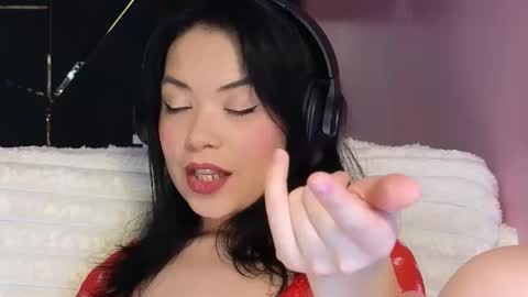 Tessa online show from February 21, 2026, 11:06 pm