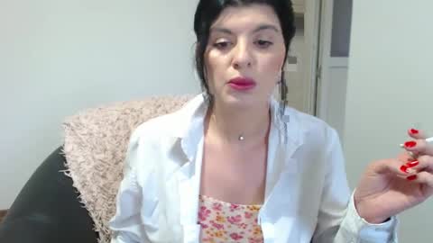 Snapshot of tessnaughty chatting on December 3, 2024, 8:49 am naughty tess online show from December 3, 2024, 8:49 am