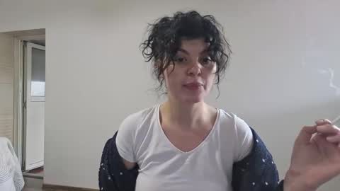 Snapshot of tessnaughty chatting on December 23, 2024, 8:33 am naughty tess online show from December 23, 2024, 8:33 am