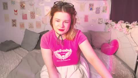 TESSA online show from January 31, 2025, 5:32 pm