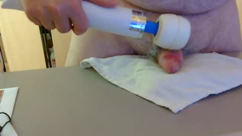 Snapshot of testechat chatting on July 28, 2026, 7:39 pm Test the Chat online show from July 28, 2026, 7:39 pm