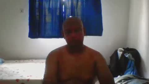 yours online show from October 18, 2025, 9:21 am