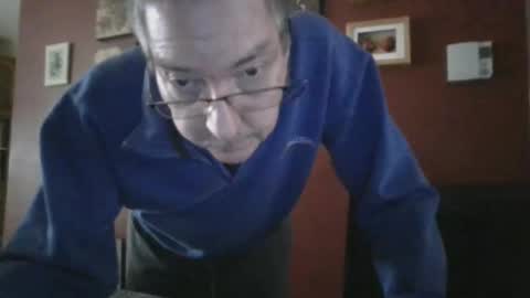 tetuo2 online show from March 7, 2025, 9:27 pm